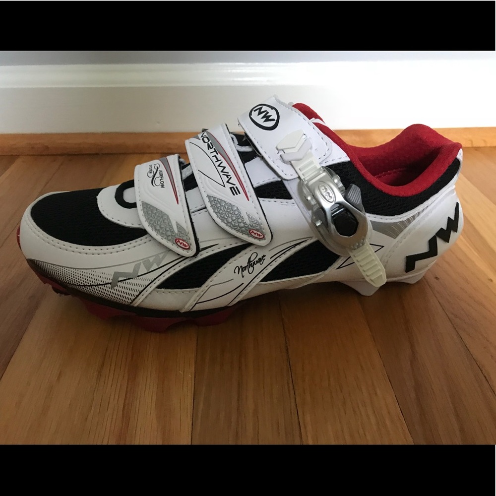 Northwave Bicycling Clip-in Shoes